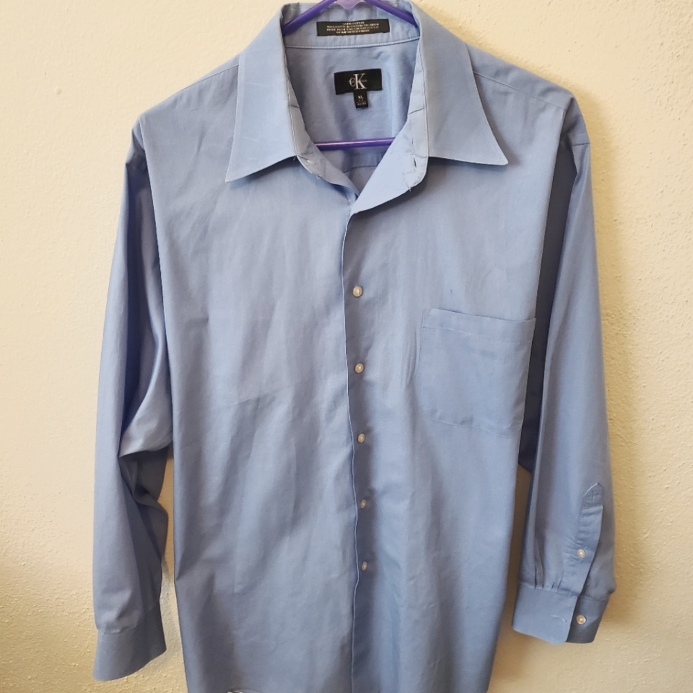 Calvin Klein Men's Satin Poplin Dress Shirt XL